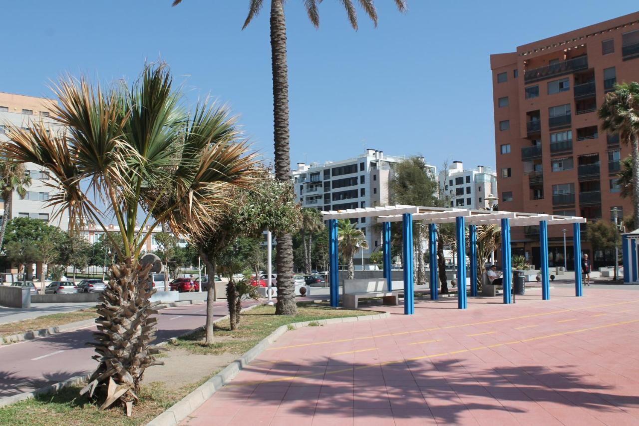 Frente Al Mar Apartment Malaga Ngoại thất bức ảnh